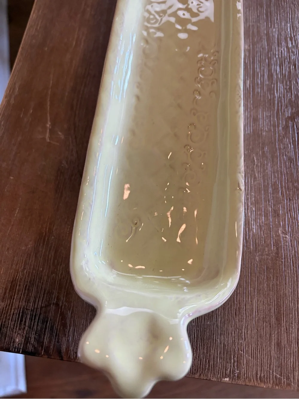 Vietri Olive Boat celadon new 16”